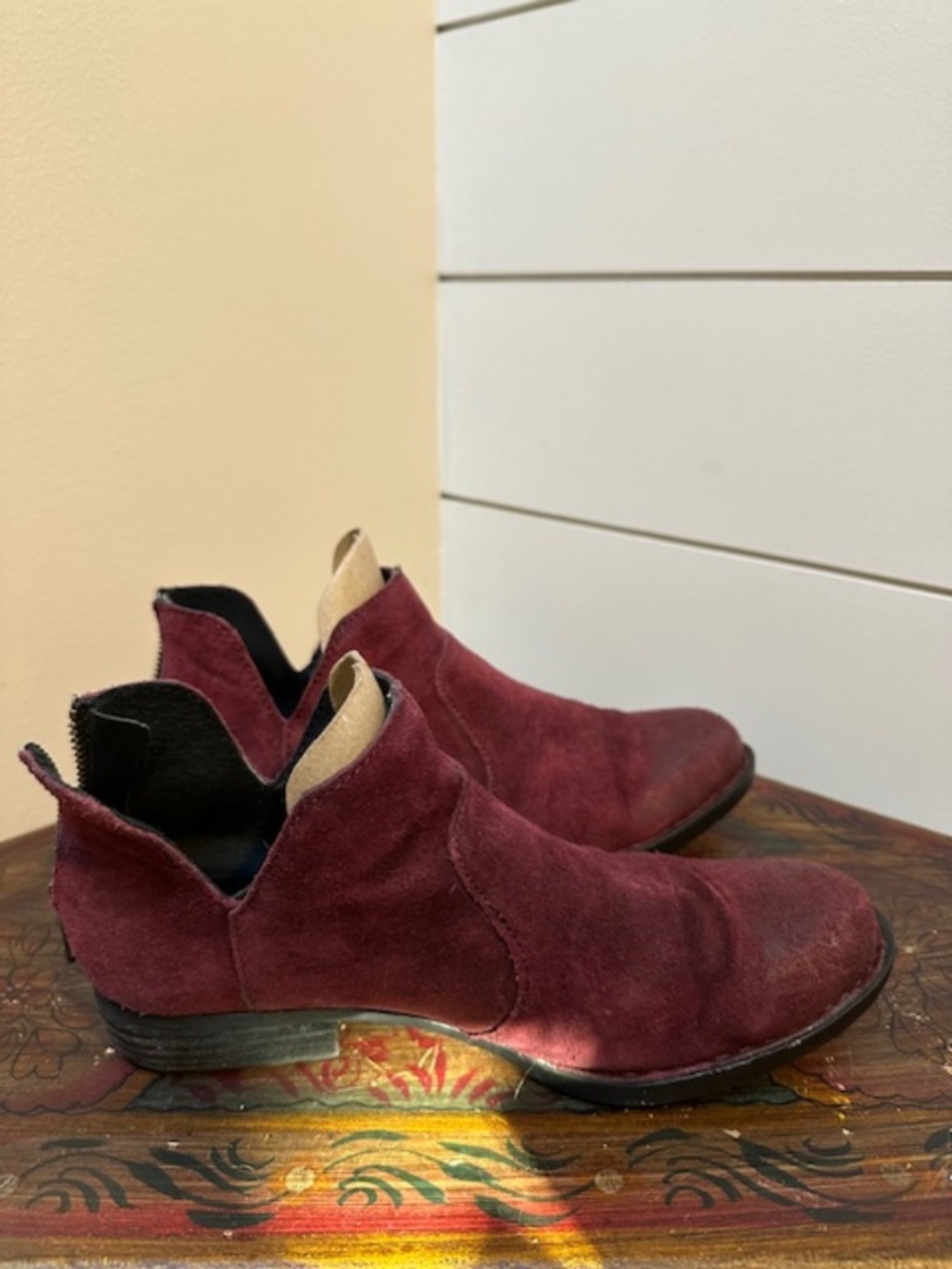 Born Kerri Booties - Picture 2 of 9